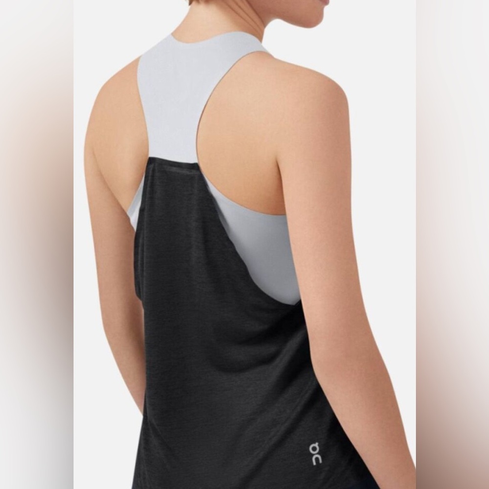 NWOT On Running Tank T- Women’s Large - Picture 2 of 7